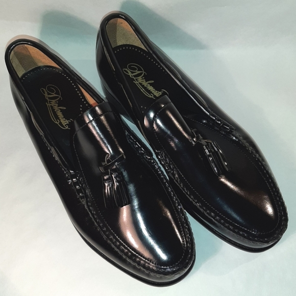 Diplomats | Shoes | Diplomats Black Leather Tassel Loafer  display picture 3
